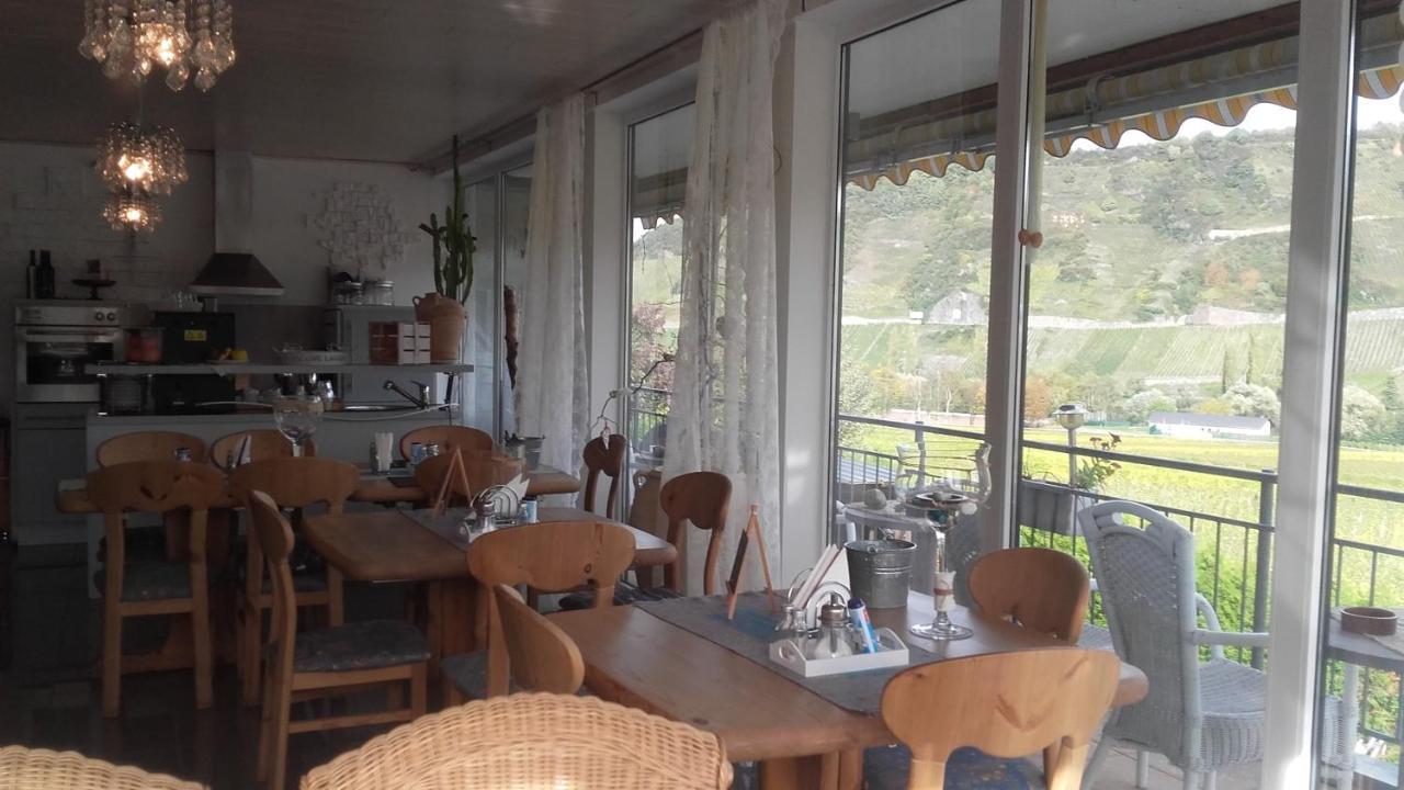 Gaestehaus Moselblick 特里特海姆 外观 照片